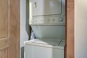Luxurious 2 Bedroom0 Feet From The Slopes! Condo by RedAwning