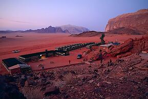 Bedouin habits tours camp