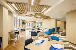 Holiday Inn Express Zhangjiagang Free Trade Zone by IHG