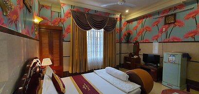 Hoang Quan Hotel