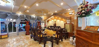 Hoang Quan Hotel