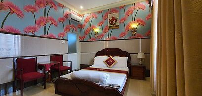 Hoang Quan Hotel