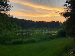 Otters Pond Bed & Breakfast