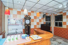 OYO 534 Phasuk Hotel