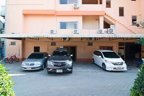 OYO 534 Phasuk Hotel