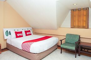 OYO 534 Phasuk Hotel