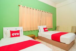 OYO 534 Phasuk Hotel