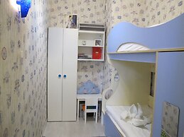 Apartment on Triumfalnaya St. 12-5