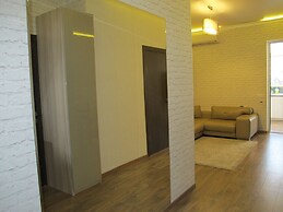Apartment on Triumfalnaya St. 12-5