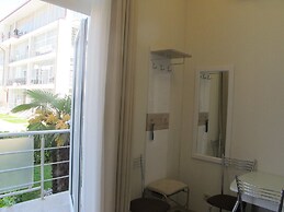 Apartment on Bulvar Nadezhd St. 6-3