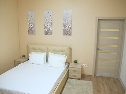 Apartment on Bulvar Nadezhd St. 6-3