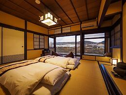 K's Villa Kamogawa and Matsumi