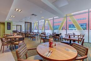 Premier Inn Cardiff Bay