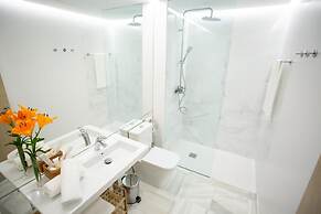 Plazuela del Carbón Suites