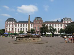 Holiday Inn Express Darmstadt by IHG