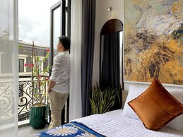 Hue Crown Boutique Hotel