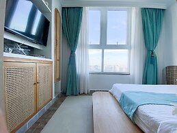 Hue Crown Boutique Hotel