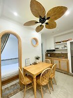 Hue Crown Boutique Hotel