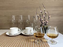 Hue Crown Boutique Hotel