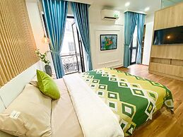 Hue Crown Boutique Hotel