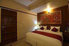Srivar Hotels