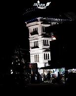 Srivar Hotels