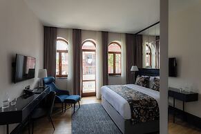 Boutique Hotel Puris Moedani
