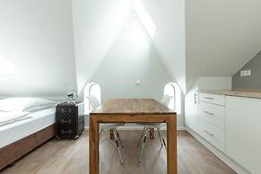 Chillinghouse 11