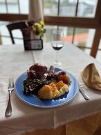 Hotel Caldelas Sacra rústico 3 estrellas