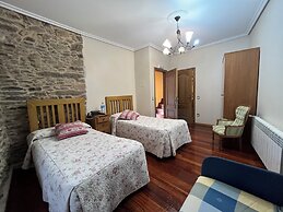 Hotel Caldelas Sacra rústico 3 estrellas