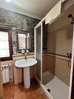 Hotel Caldelas Sacra rústico 3 estrellas