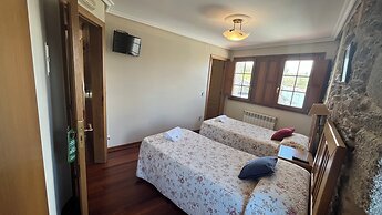 Hotel Caldelas Sacra rústico 3 estrellas