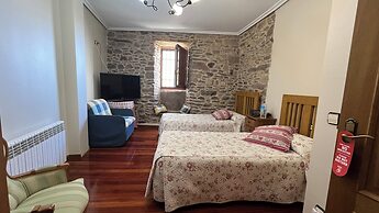 Hotel Caldelas Sacra rústico 3 estrellas