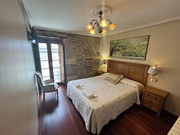 Hotel Caldelas Sacra rústico 3 estrellas