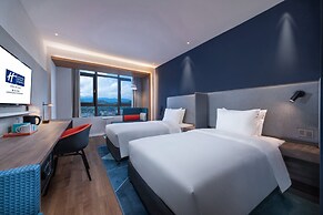 Holiday Inn Express Chongqing Zhongxian by IHG