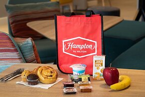 Hampton by Hilton London Ealing