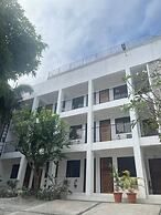 The Palines Apartment Hotel