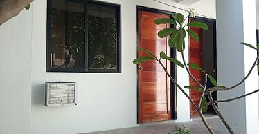 The Palines Apartment and Guesthouse