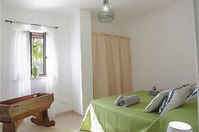 TD Trulli Saveni Trulli with Pool Near the Centre