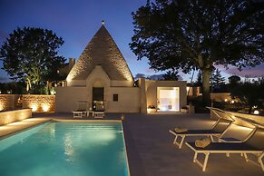 TD Trullo Roverella Charming Trullo with Pool