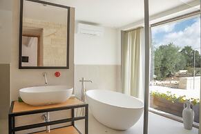 TD Trullo Roverella Charming Trullo with Pool