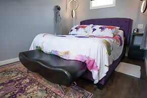 EO Bungalows – Adults Only