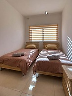 Julian's Apartments