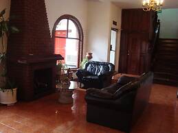 Hotel Los Arcos