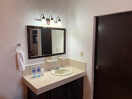 Hotel Los Arcos