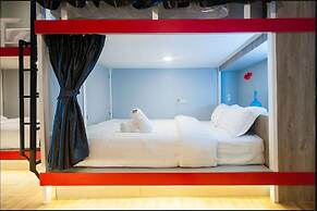 So Good Haad Rin Hostel