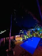 Living Trawangan Hotel