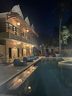 Living Trawangan Hotel