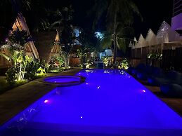 Living Trawangan Hotel