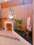 Living Trawangan Hotel